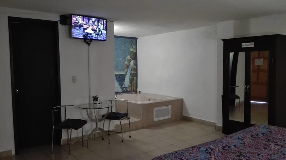 Hotel Ollin Teotl 샌후안토드와캔 외부 사진